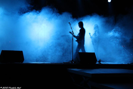 100109_heroes_001