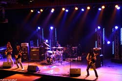 100109_heroes_090