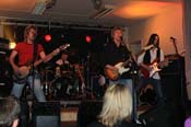 sll_Stainless_Quo 01