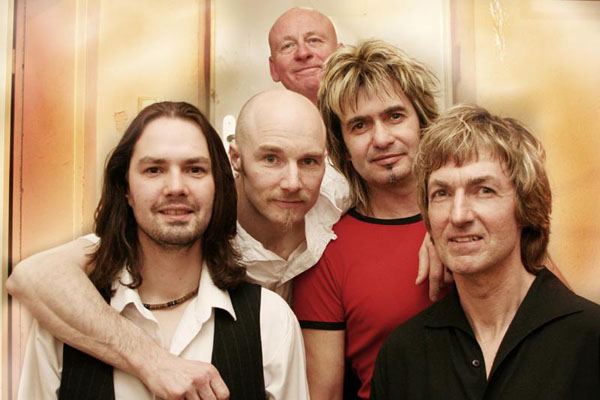 4-4-09_Stainless-Quo_003